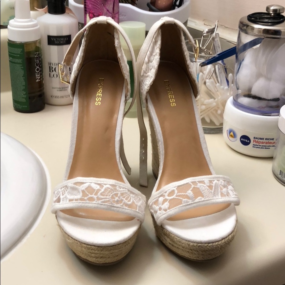 Express White Lace Wedges Size 7
